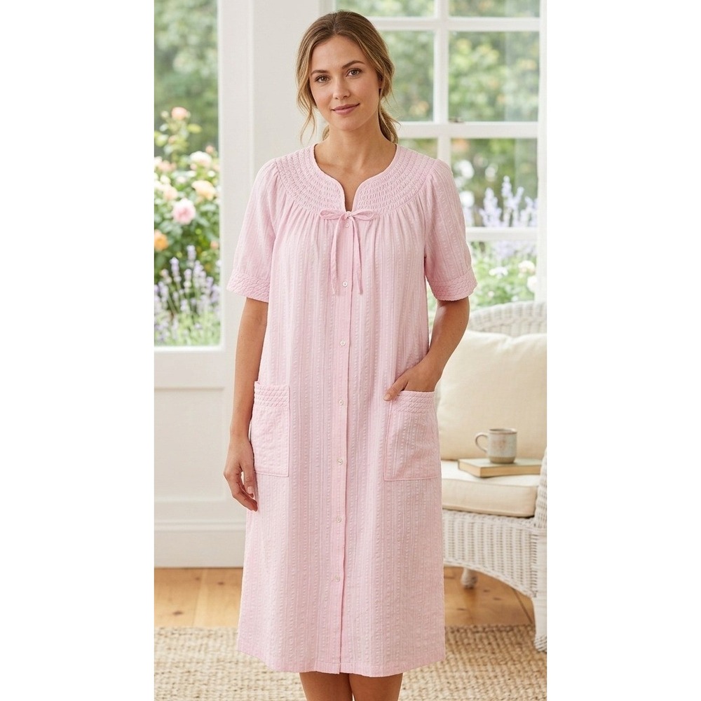 PINK Seersucker Snap Front Nightgown Short Sleeve Striped Housecoat Sz M Pockets